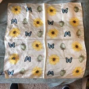 Women’s small square scarf